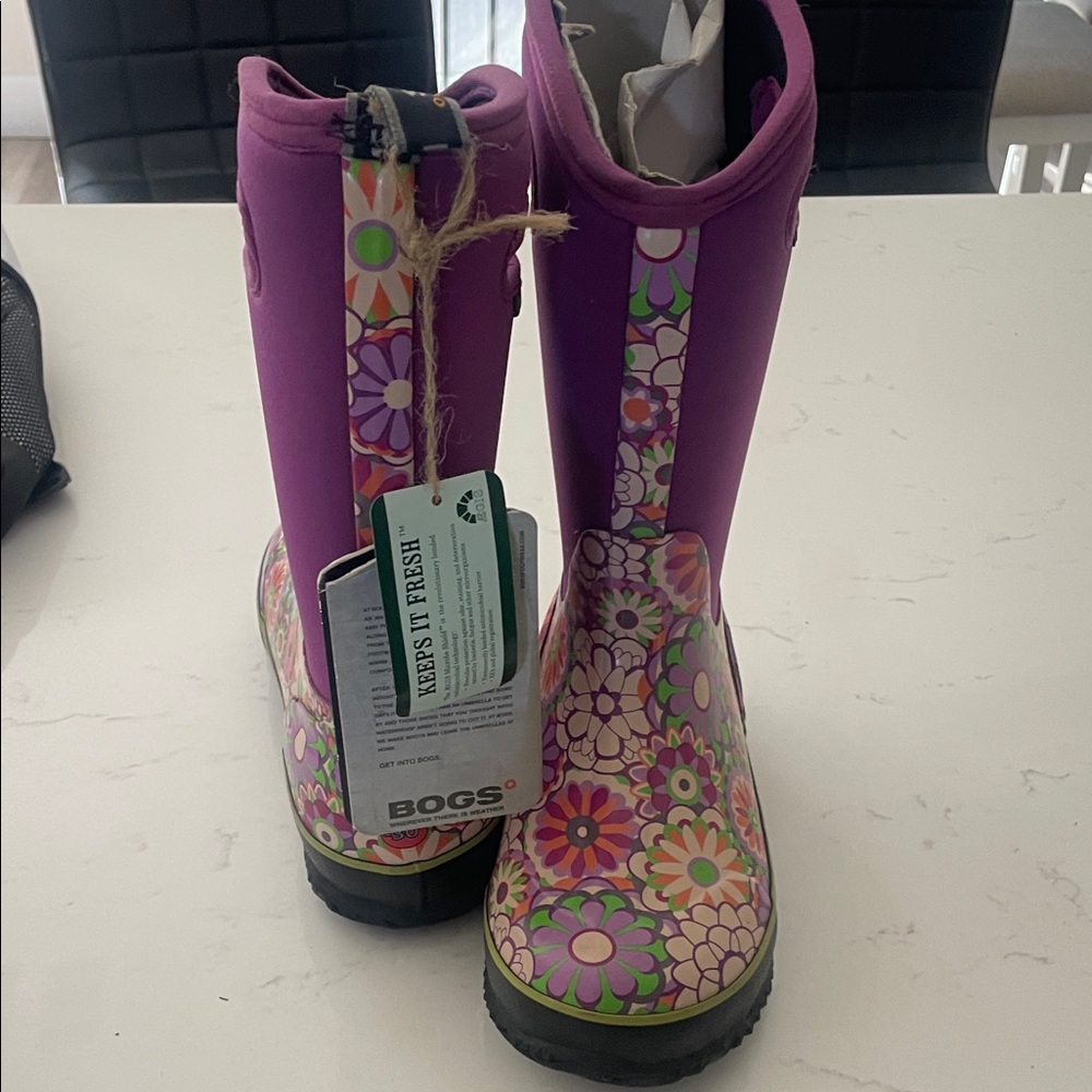 Bogs Kids' Purple Floral Rain Boots
